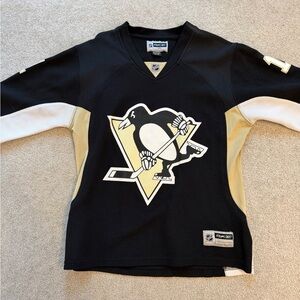 Pittsburgh Penguins Reebok Jersey - size Medium